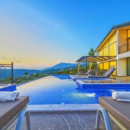 Villa Beyaz Saray Kalkan
