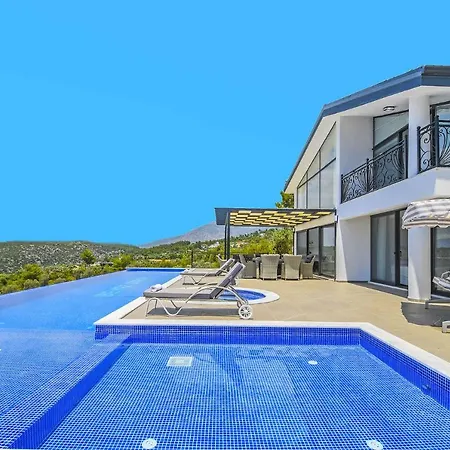 Villa Beyaz Saray Kalkan