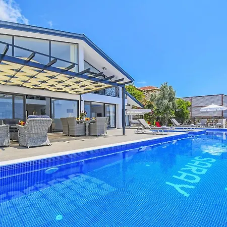 Beyaz Saray Villa Kalkan