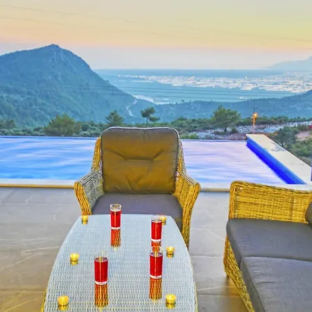 Beyaz Saray * Kalkan