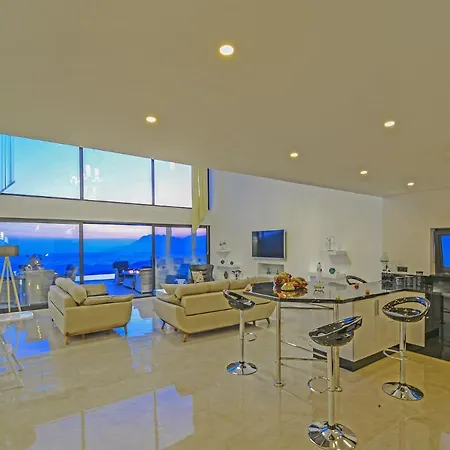 Beyaz Saray Villa *