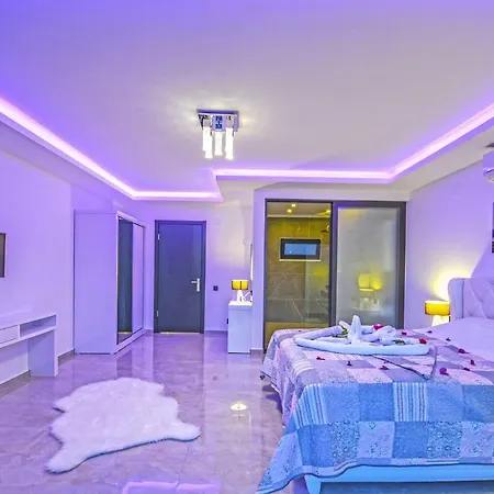 Beyaz Saray * Kalkan